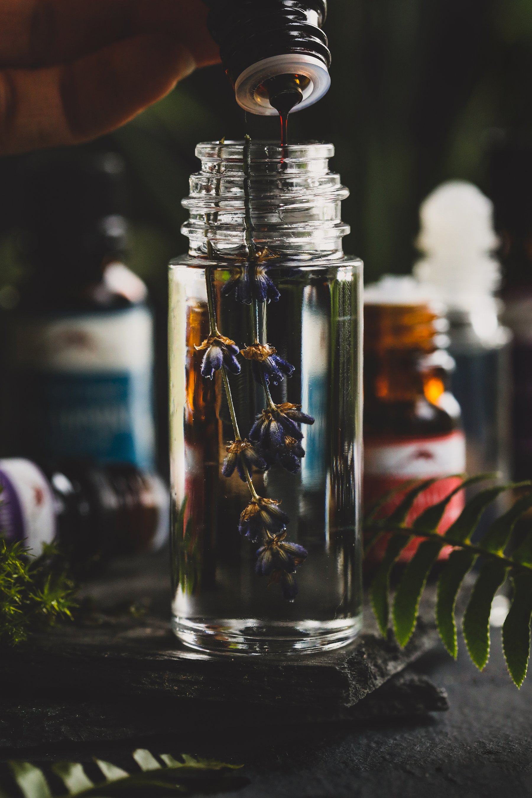 Botanical Fixatives in Natural Perfumes
